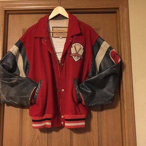 The LOUISIVILLE SLUGGER Original Baseball Jacket       VINTAGE